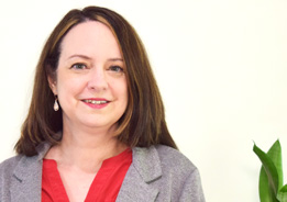 Dr. Laura Renninger